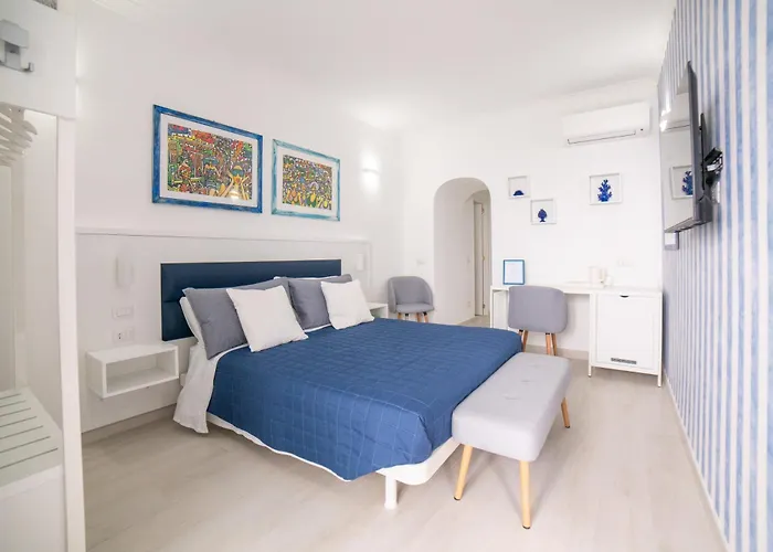 Bed & Breakfast Casaromiti Capri