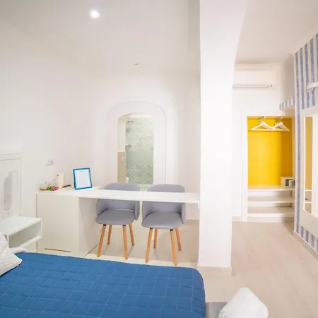 Casaromiti Bed & Breakfast 4*